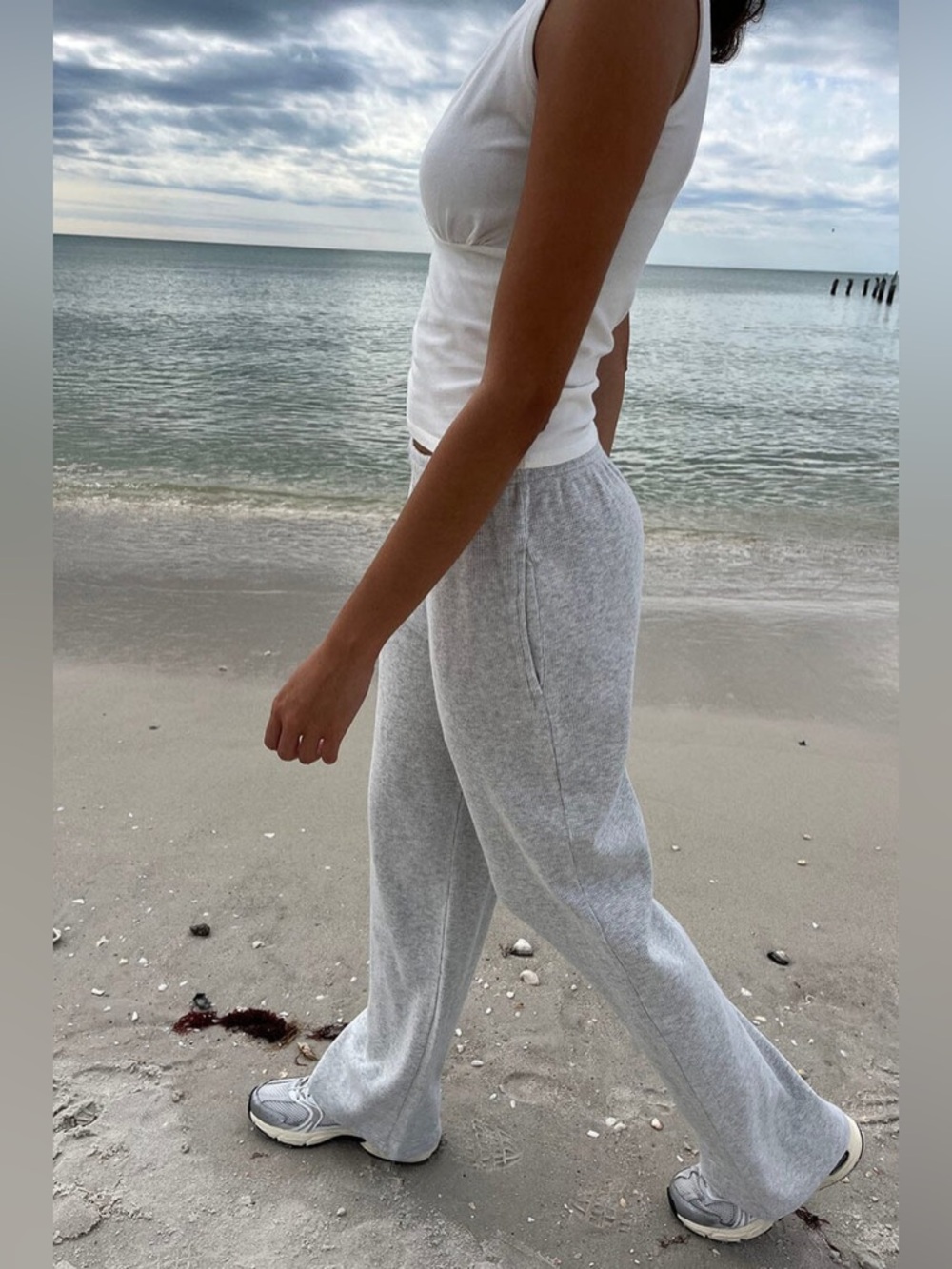 Brandy Melville 100% Cotton Light Grey Anastasia Waffle Sweatpants - Picture 5 of 11